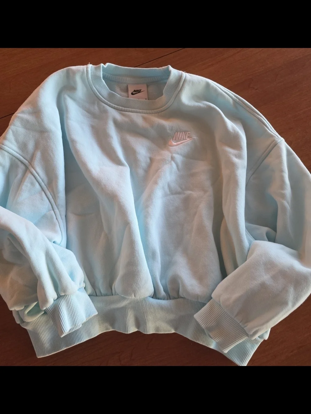 Nike Pastel Blue Crop Pullover Sweatshirt